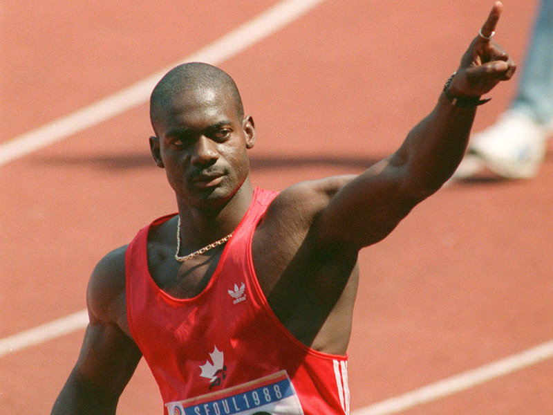 加拿大滑板运动员领先！冲刺终点线