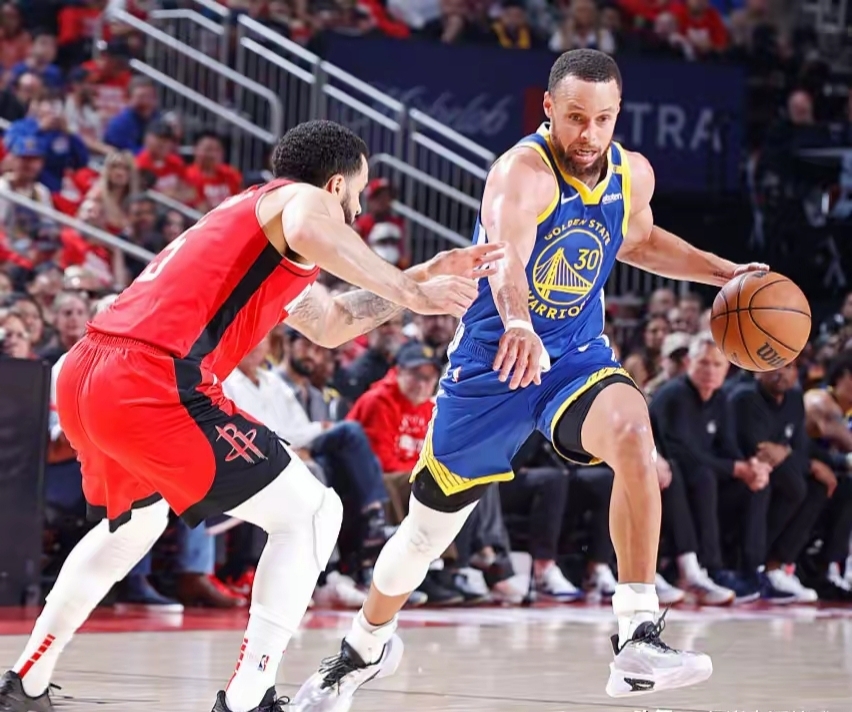 NBA季后赛战火升级，勇士击败爵士夺得关键胜利