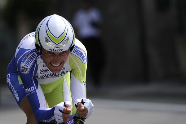 意大利射击名将霸气夺金,无人能敌 意大利射击名将霸气夺金,无人能敌