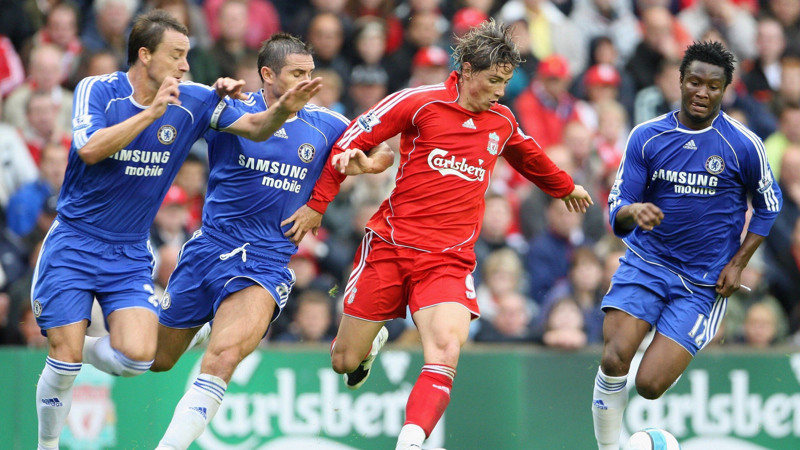 开云体育app-力量的双面，团队荣耀与个人统治