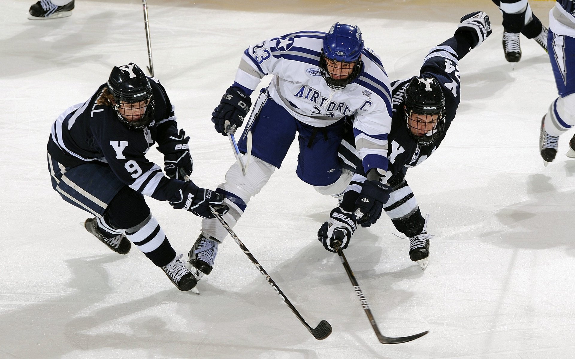 澳网鏖战埋火种，总决赛涅槃，兹维列夫的复仇与进化